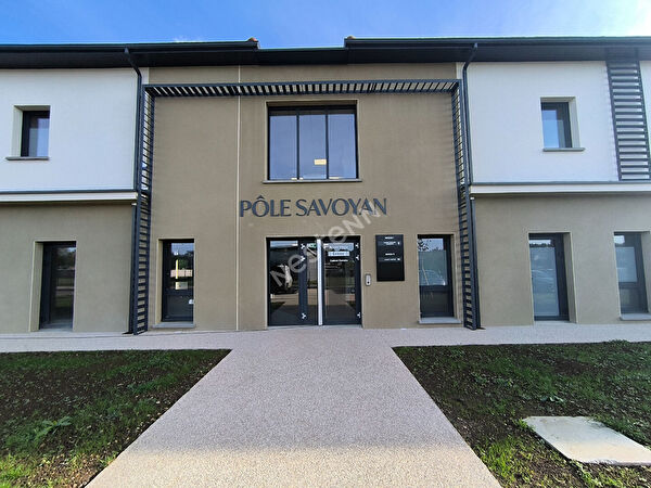 Vente local-professionnel à Lyon 4 (69004)