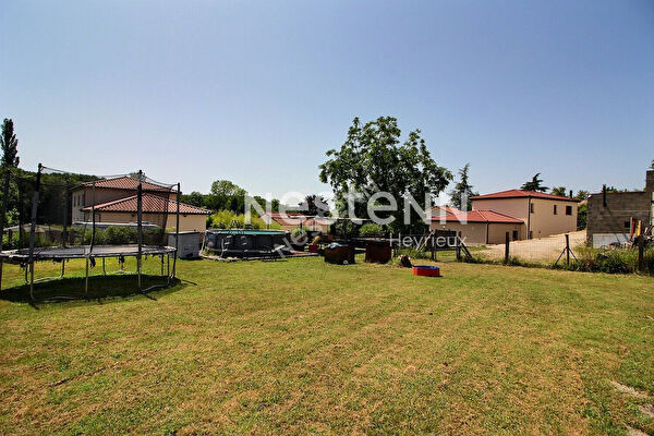Vente terrain à Saint priest (69800)