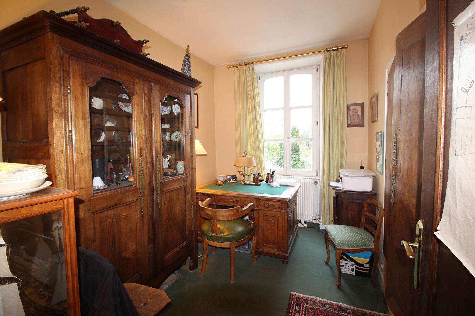 5 MINUTES DE REIMS Maison  / 165 m² / 6 chambres / Garage double / Jardin / Cave /