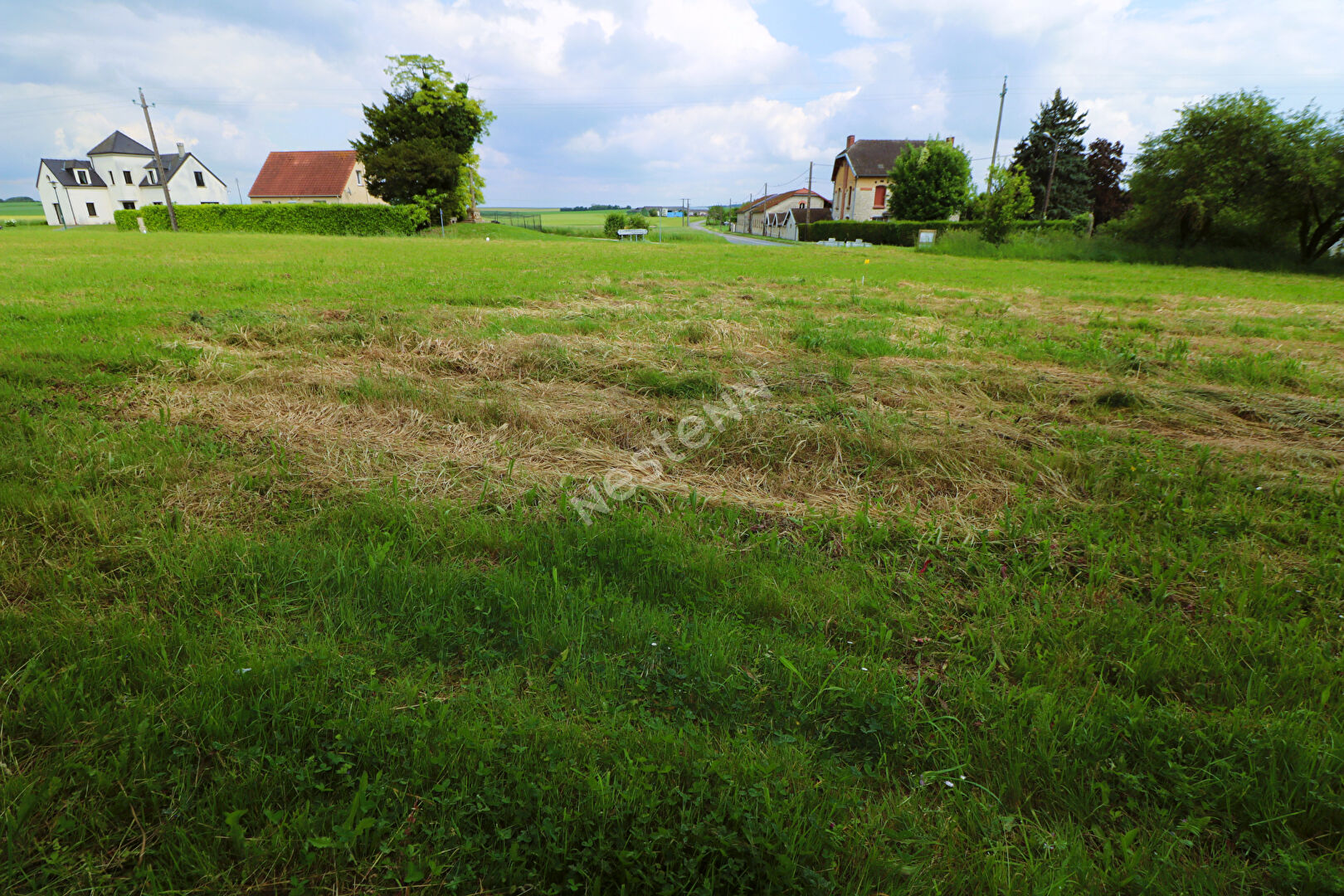 10 min de Guignicourt - 5 min St Erme : TERRAINS A BATIR