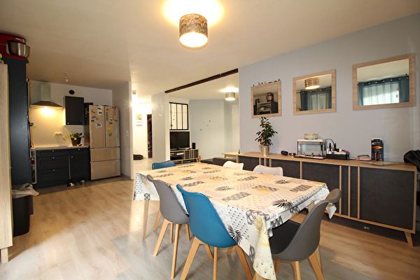 Vente par agence immobiliere à Reims (51100)