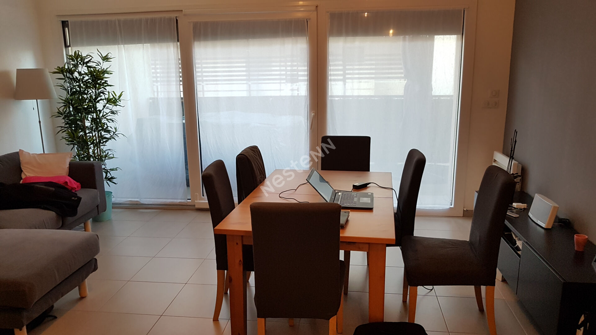 APPARTEMENT 3 PIECES  AVEC UN BOX DOUBLE