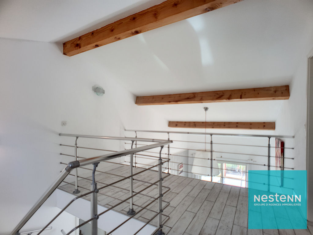 Maison d'architecte 5 pièces de 2007 de 235 m2 sur  avec piscine à vendre
