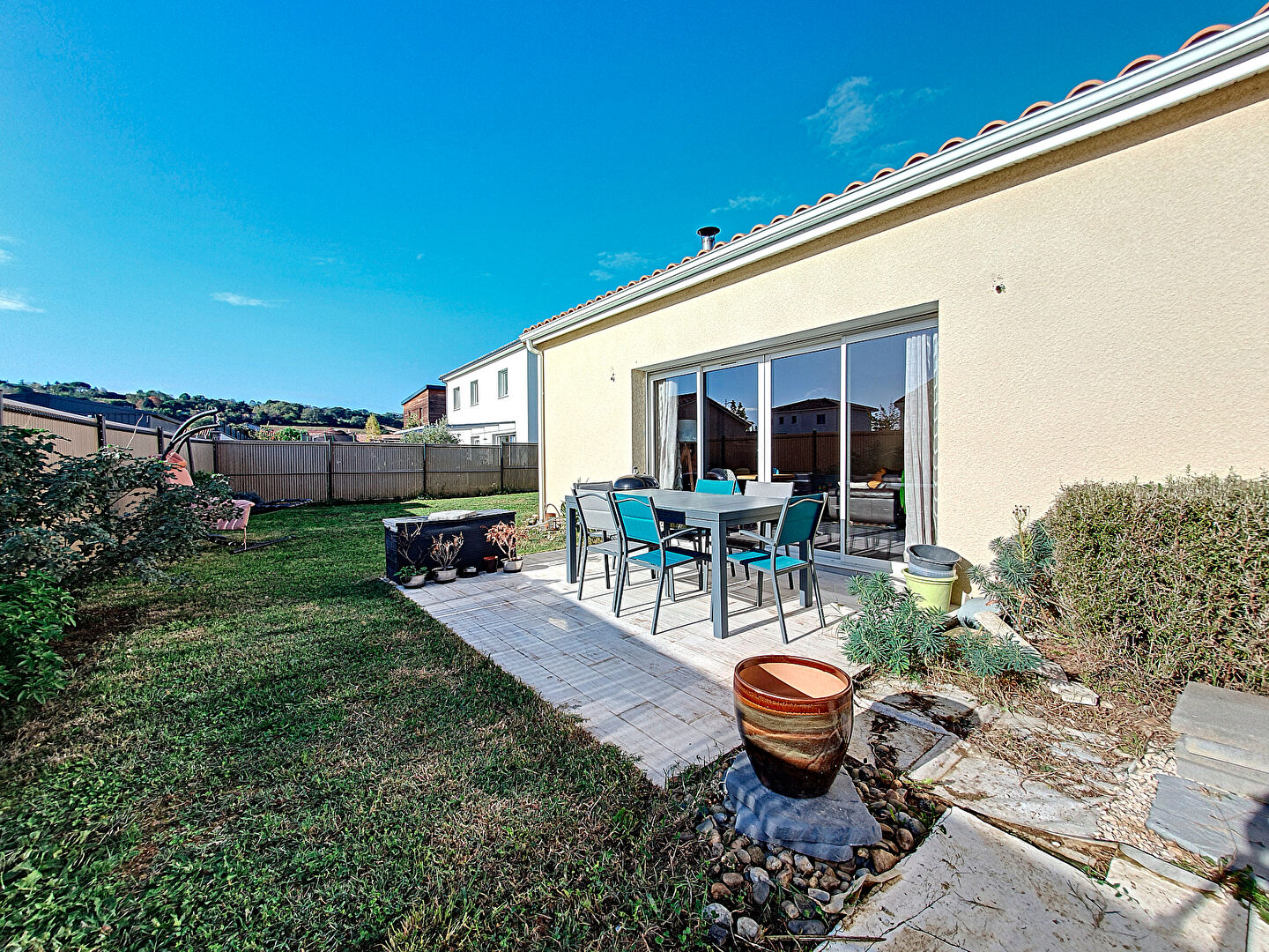 PECHABOU MAISON RECENTE T4 DE PLAIN-PIED AVEC TERRASSE, JARDIN ET GARAGE A VENDRE