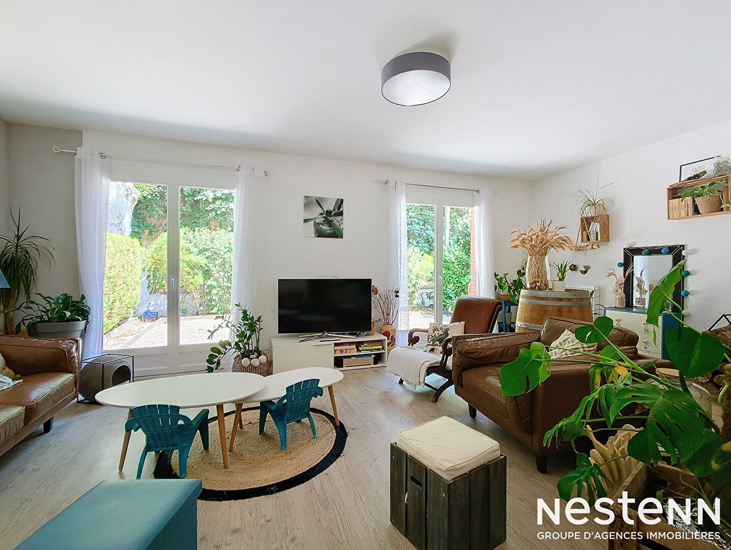 Exclusivité Nestenn. Proche du centre-ville de Castanet-Tolosan. Maison 5 pièces à vendre de 145m² habitables avec garage sur un terrain arboré de 550m².