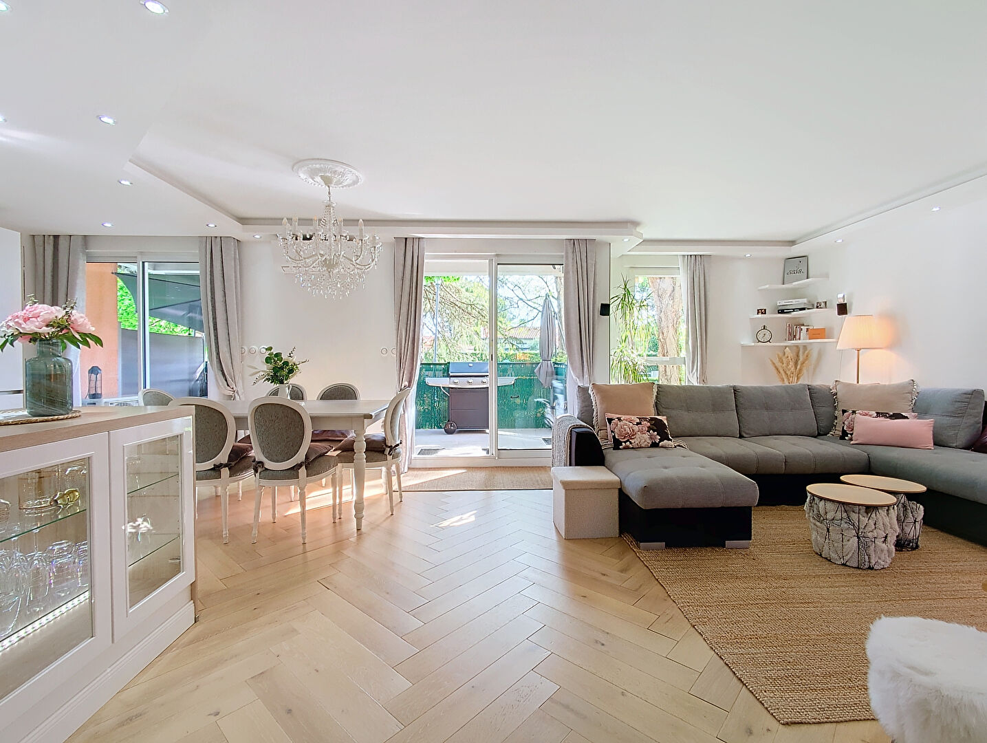 ** SOUS COMPROMIS **  Exclusivité Nestenn Immobilier. Appartement 4 pièces de standing à vendre au centre-ville de Castanet-Tolosan