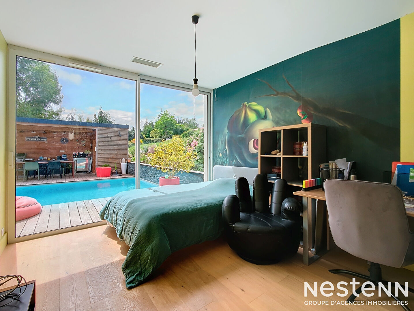 Villa contemporaine 6 pièces de 200m² sur un terrain de 1700m² avec piscine à seulement 5 minutes à pied du centre-ville de Castanet-Tolosan