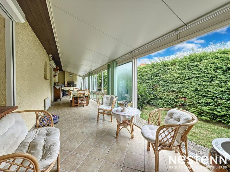 Maison familiale 6 pièces de 143m² avec jardin et piscine à vendre à Péchabou