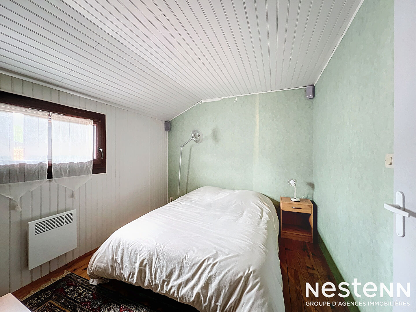 Maison familiale 6 pièces de 143m² avec jardin et piscine à vendre à Péchabou