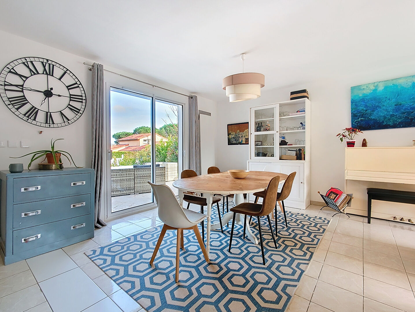 ** SOUS COMPROMIS** Exclusivité Nestenn Immobilier. Maison 5 pièces avec  garage, jardin et piscine à vendre dans un quartier calme de Saint-Orens de Gameville