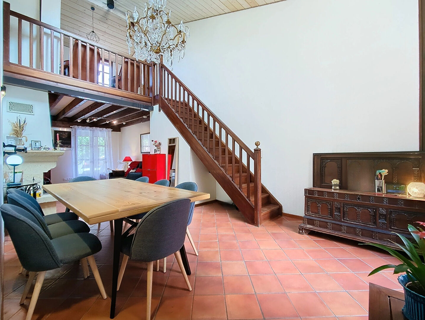 Maison 5 pièces à vendre dans l'hyper-centre de Castanet-Tolosan.
