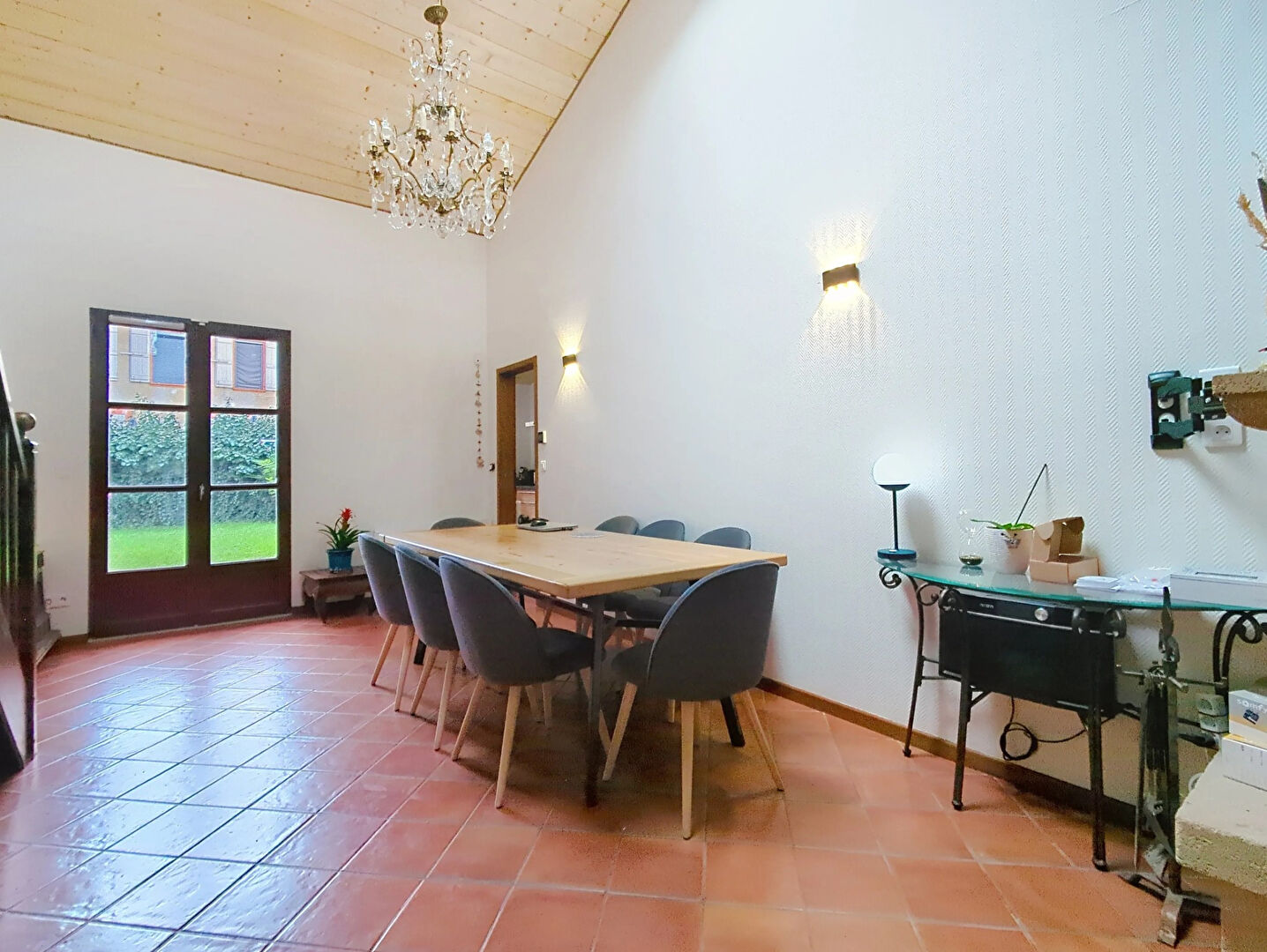 Maison 5 pièces à vendre dans l'hyper-centre de Castanet-Tolosan.