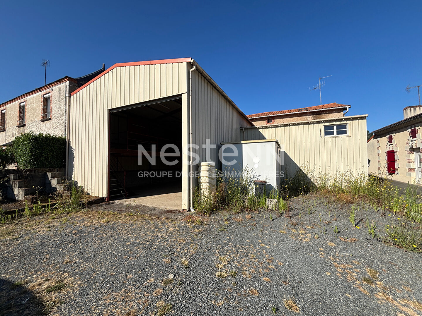 Entrepôt à vendre à LYS HAUT LAYON - Opportunité rare