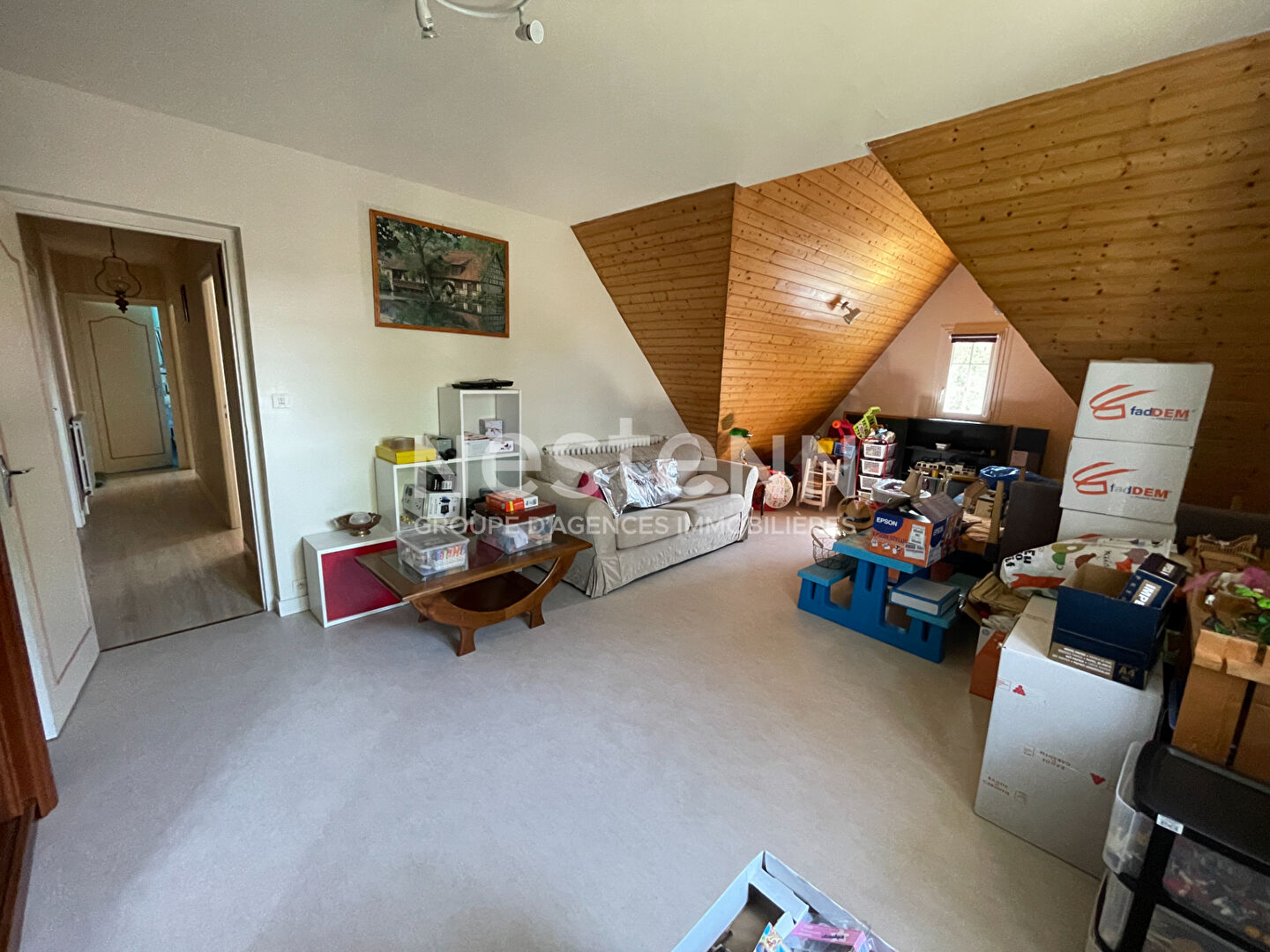A vendre néo-bretonne 4 chambres près de 3800 m² de parcelle.