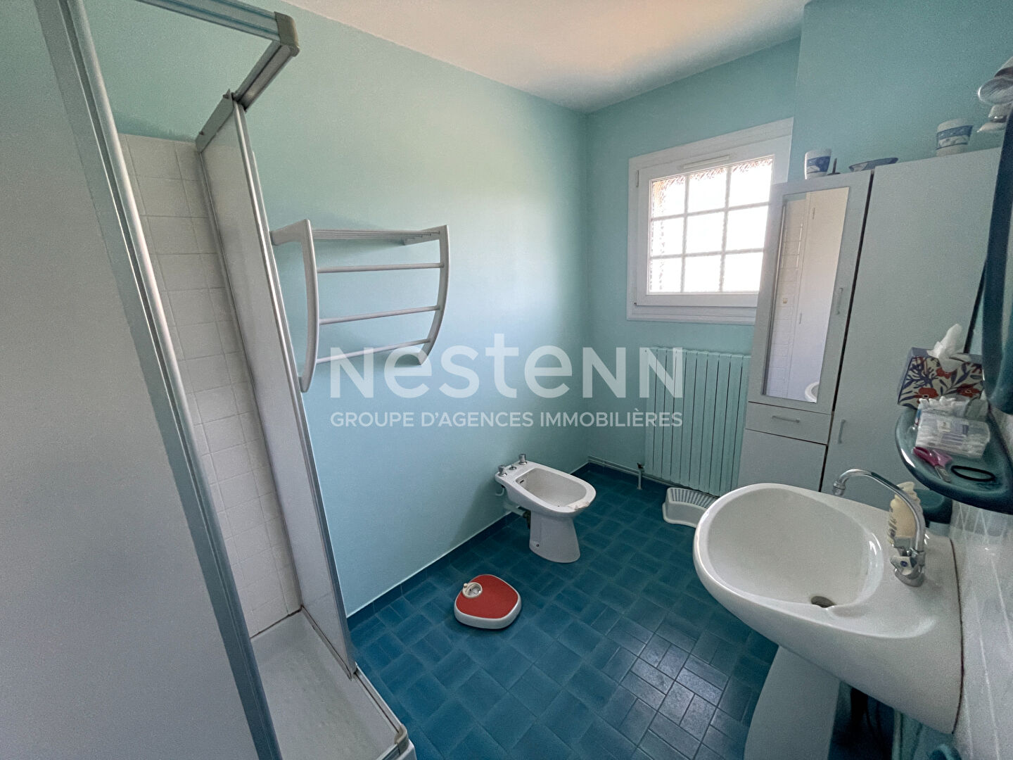 A vendre néo-bretonne 4 chambres près de 3800 m² de parcelle.