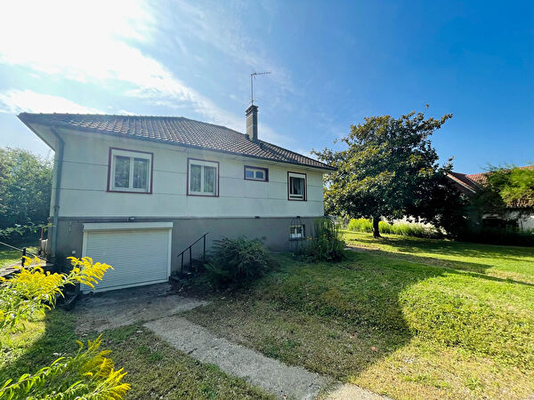 Vente par agence immobiliere à Marines (95640)