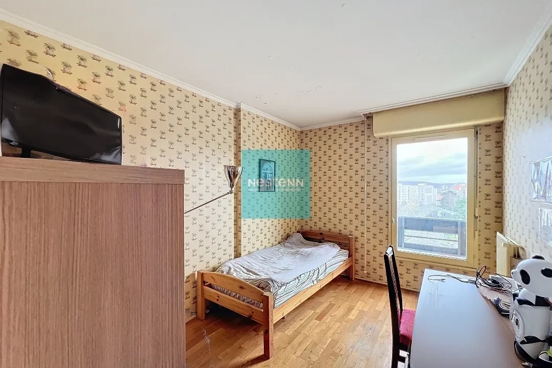 À vendre un appartement à Franconville de 4 pièces proche de toutes commodités et à 10 minutes à pied de la gare