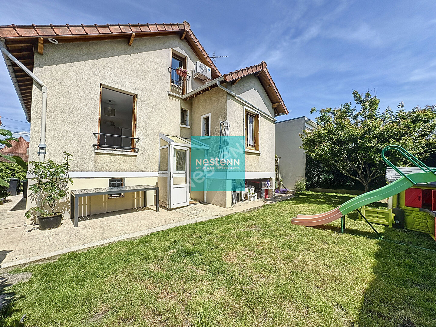 Maison Franconville - 3 chambres - à 8 min à pied de la gare - sous-sol total - garage - proches de toutes commodités