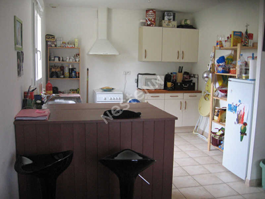 A LOUER - BERRIC - Maison T3 de plein-pied