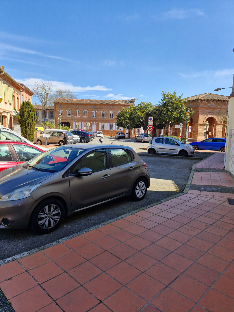 A LOUER - PORTET SUR GARONNE - Local d'activité de 64 m² - 472-JG