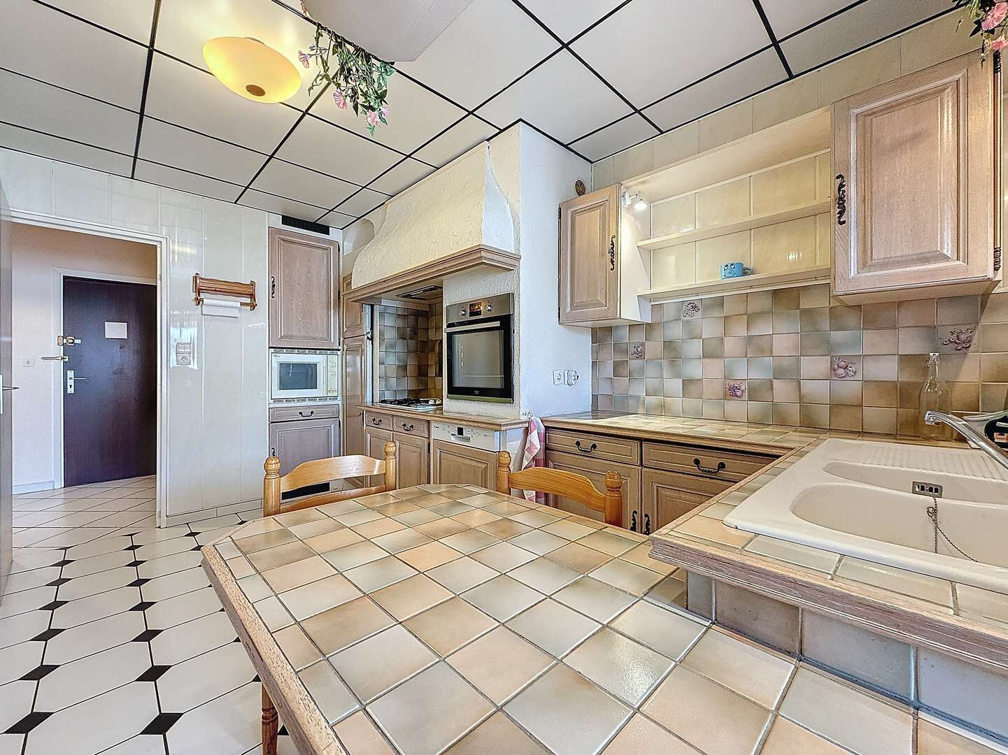 A VENDRE - TOULOUSE quartier Sept Deniers - Appartement T3 93m²  avec parking et cave