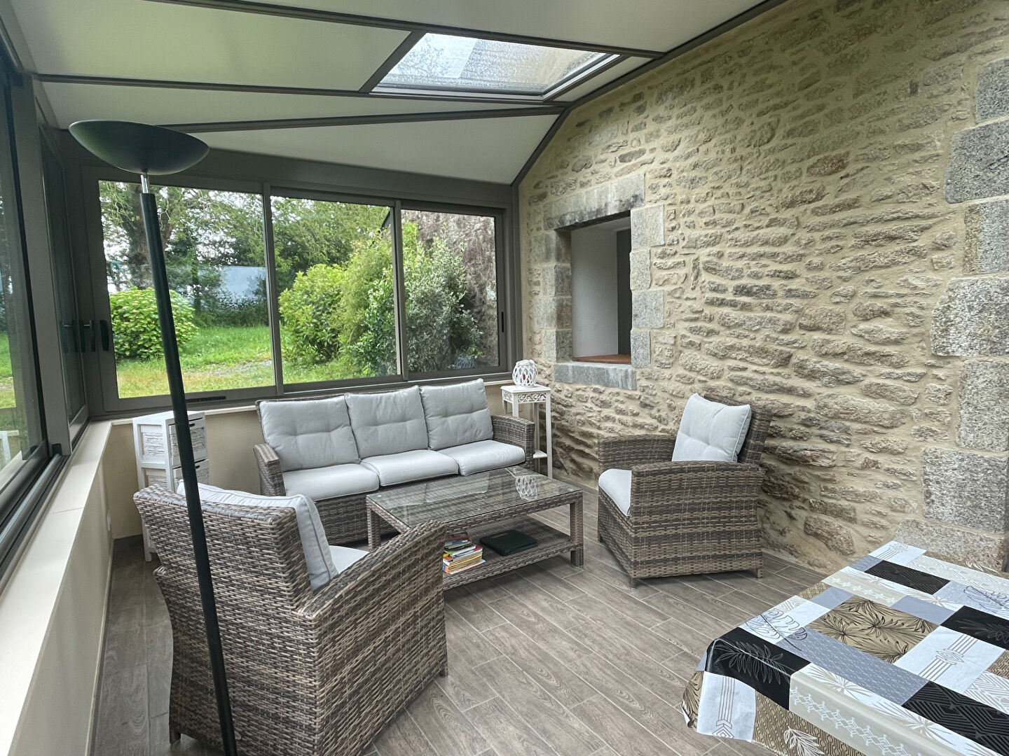 Maison en pierres, 900 m² terrain, Morbihan sud