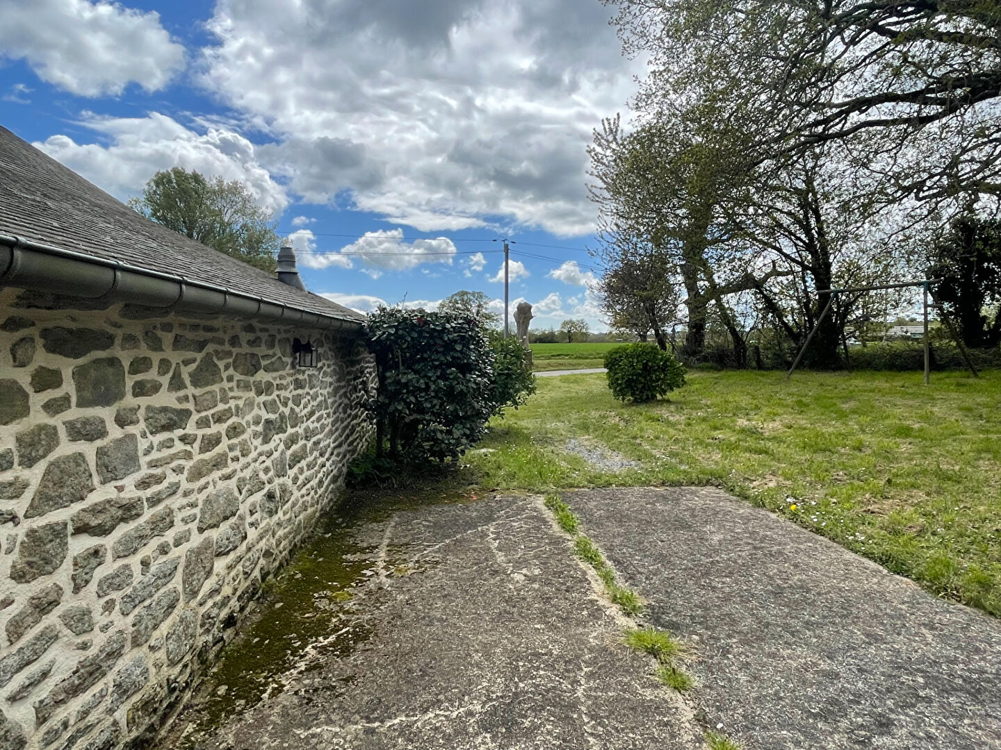 Maison en pierres, 900 m² terrain, Morbihan sud