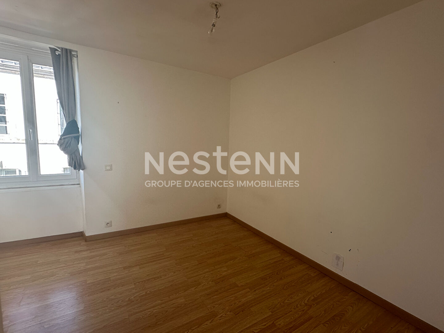 A vendre maison en pierre - bourg de Limerzel