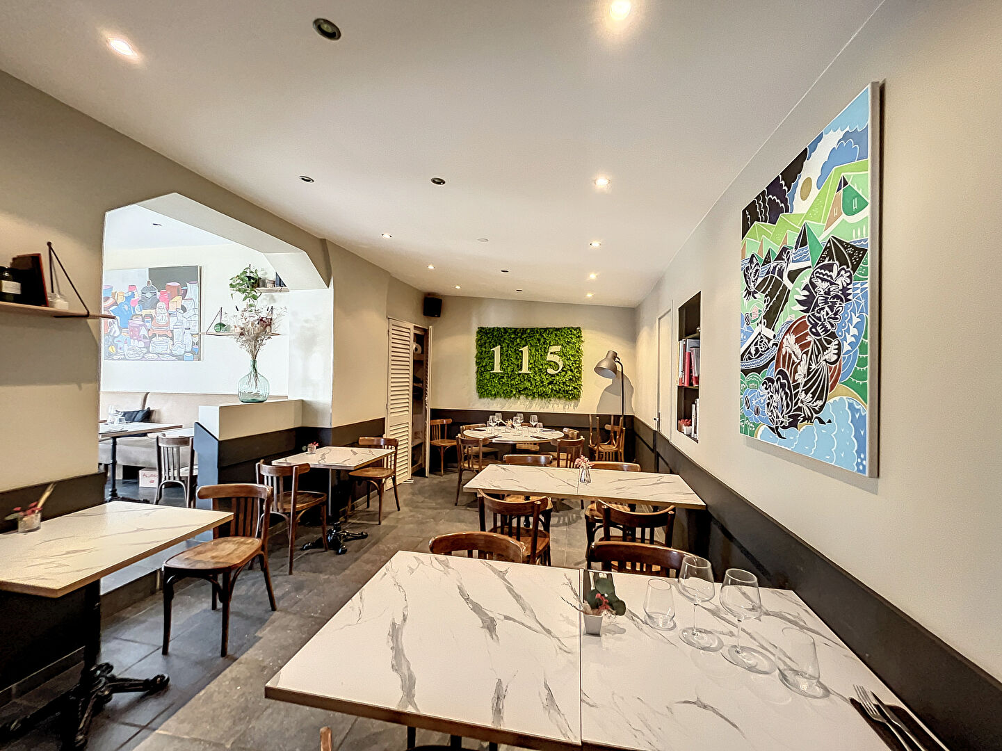 Restaurant avec terrasse, très belle visibilité sur axe passant