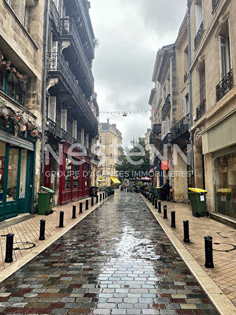 Location local-professionnel à Bordeaux (33000)