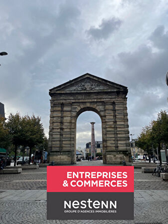 Vente par agence immobiliere à Bordeaux (33000)
