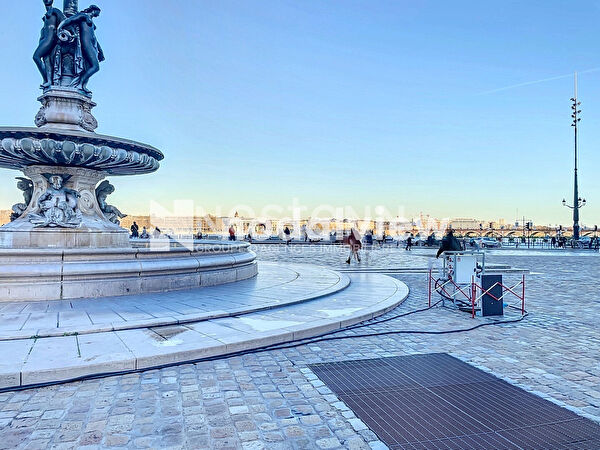 Vente par agence immobiliere à Bordeaux (33000)