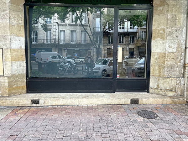 Vente commerce au bouscat (33110)