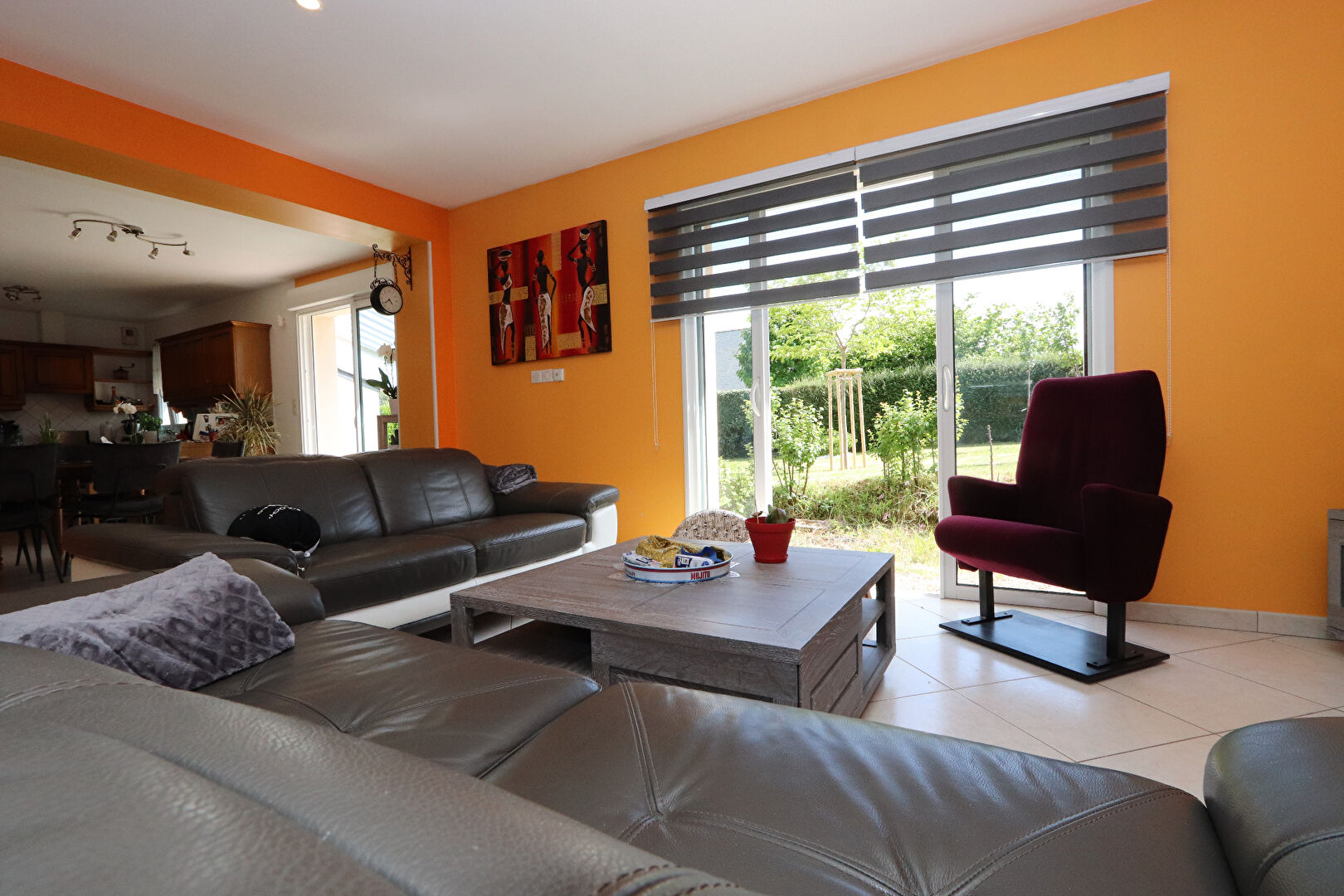 Maison familiale 180 m² surface utile, non mitoyenne avec grand jardin et garage