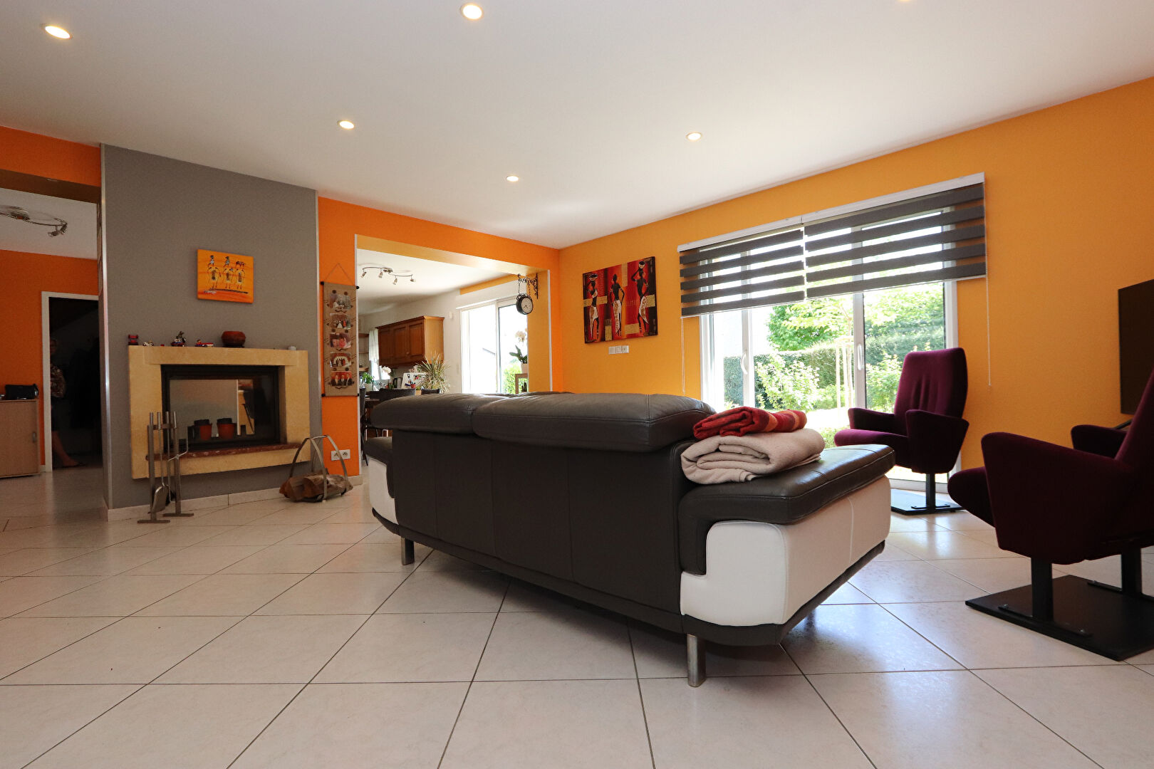 Maison familiale 180 m² surface utile, non mitoyenne avec grand jardin et garage