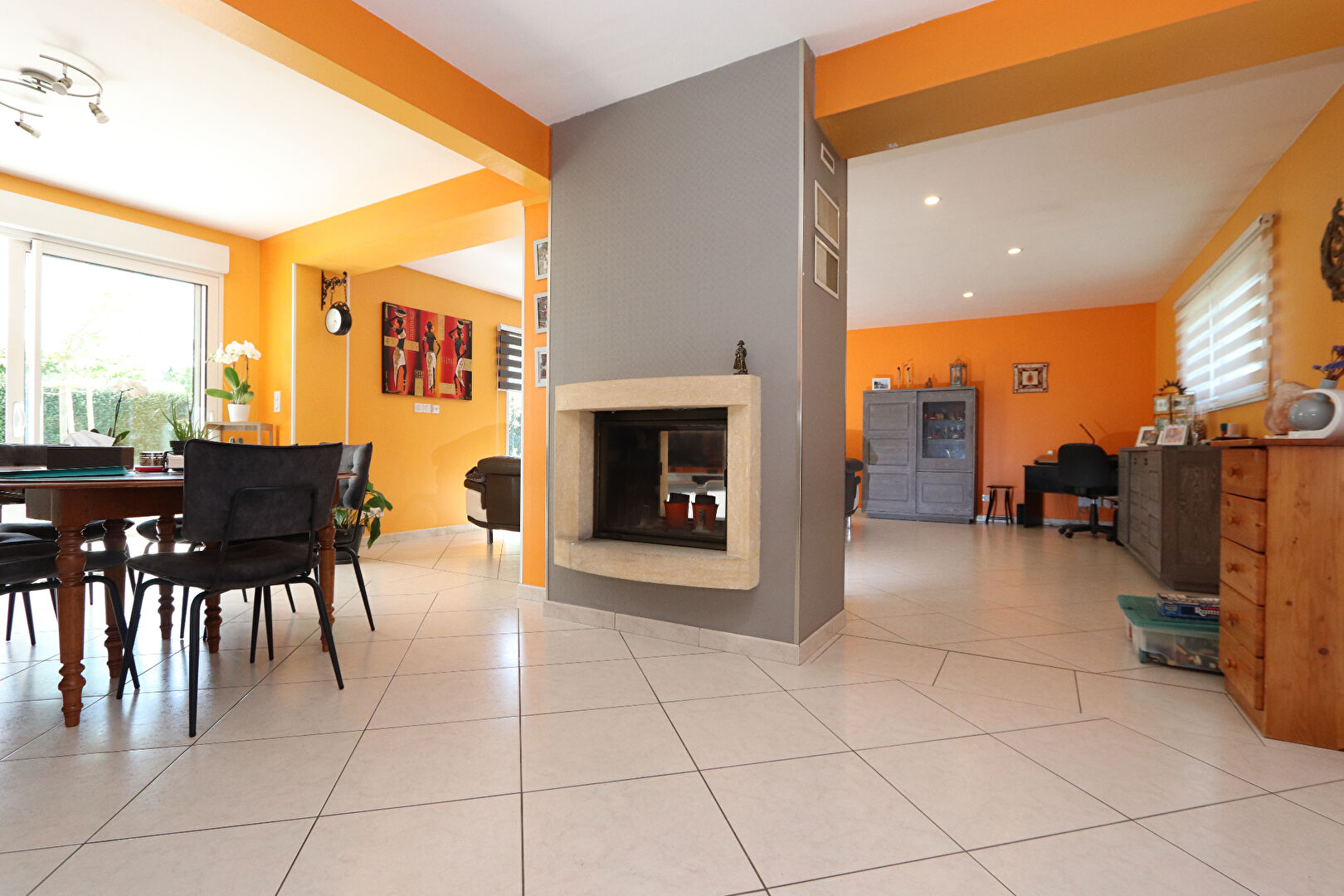 Maison familiale 180 m² surface utile, non mitoyenne avec grand jardin et garage