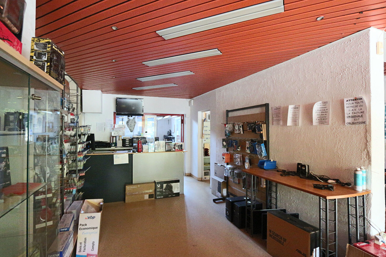Murs Saint Nazaire 155.69 m²
