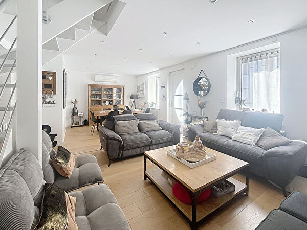 Vente par agence immobiliere à Trelaze (49800)
