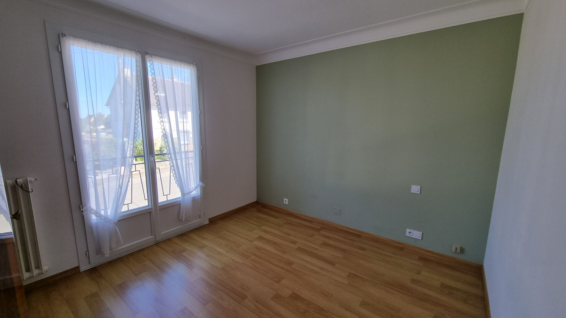 Maison Ploeuc Sur Lié, Centre bourg, commerces à pieds, 3 chambres, grenier aménageable, 1100 m² de terrain !