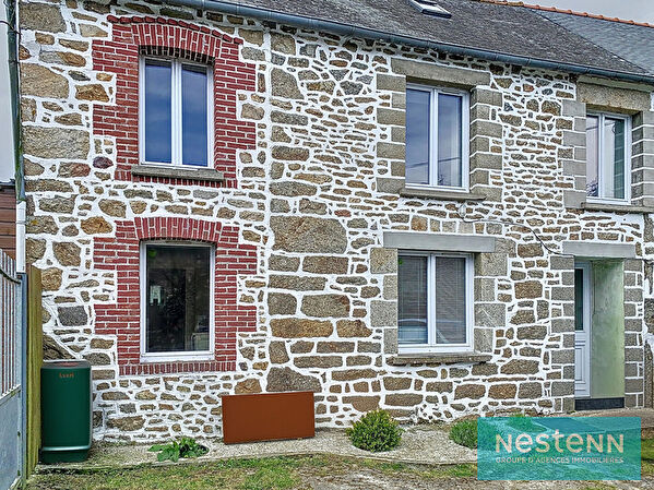 Vente par agence immobiliere à Uzel (22460)