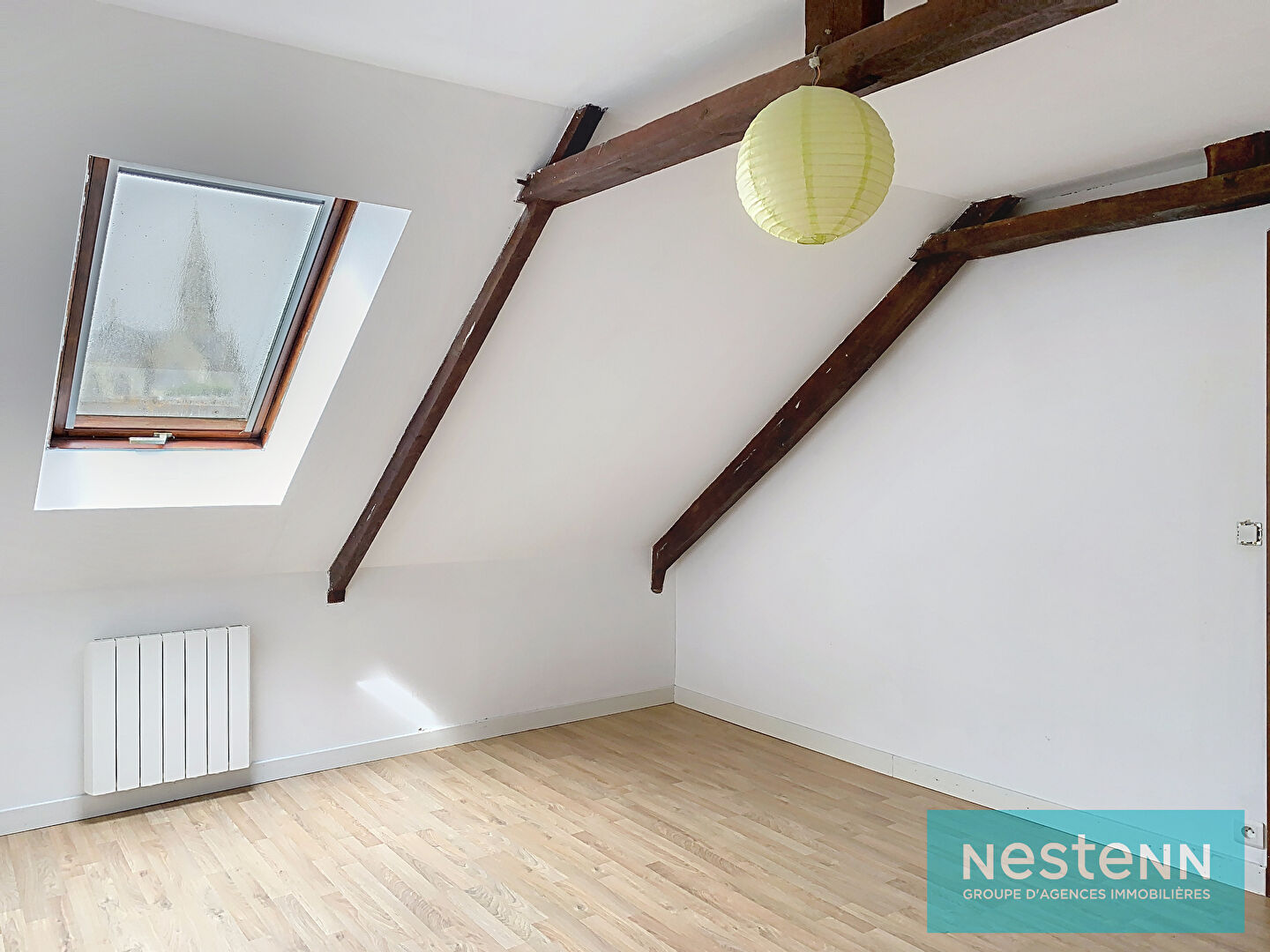 Maison  2 chambres / 693 m² de terrain / En plein coeur du bourg d'Hénon