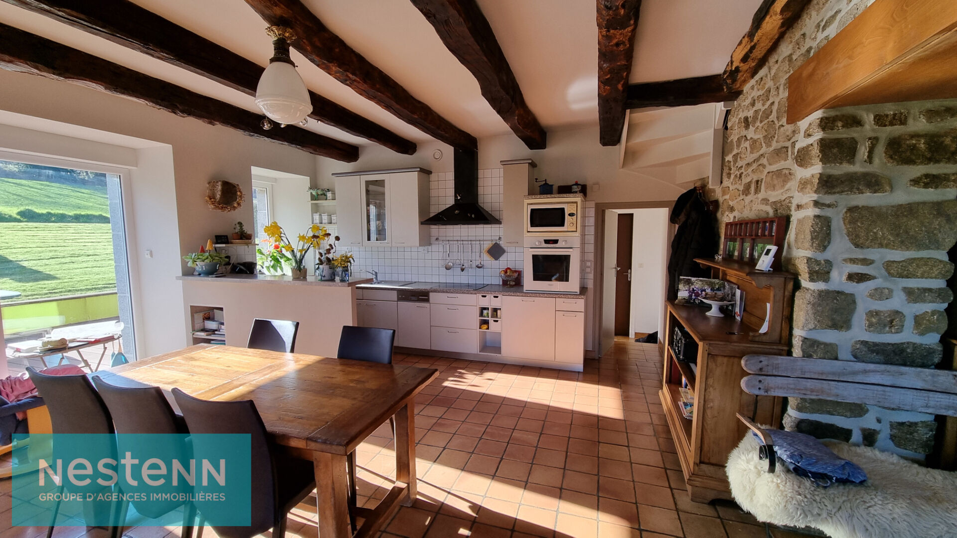 Maison-longère campagne de PlAINTEL, côté SAINT JULIEN, 4 chambres possibilité d'une 5 éme, 36 m² de terrain, superbe environnement !