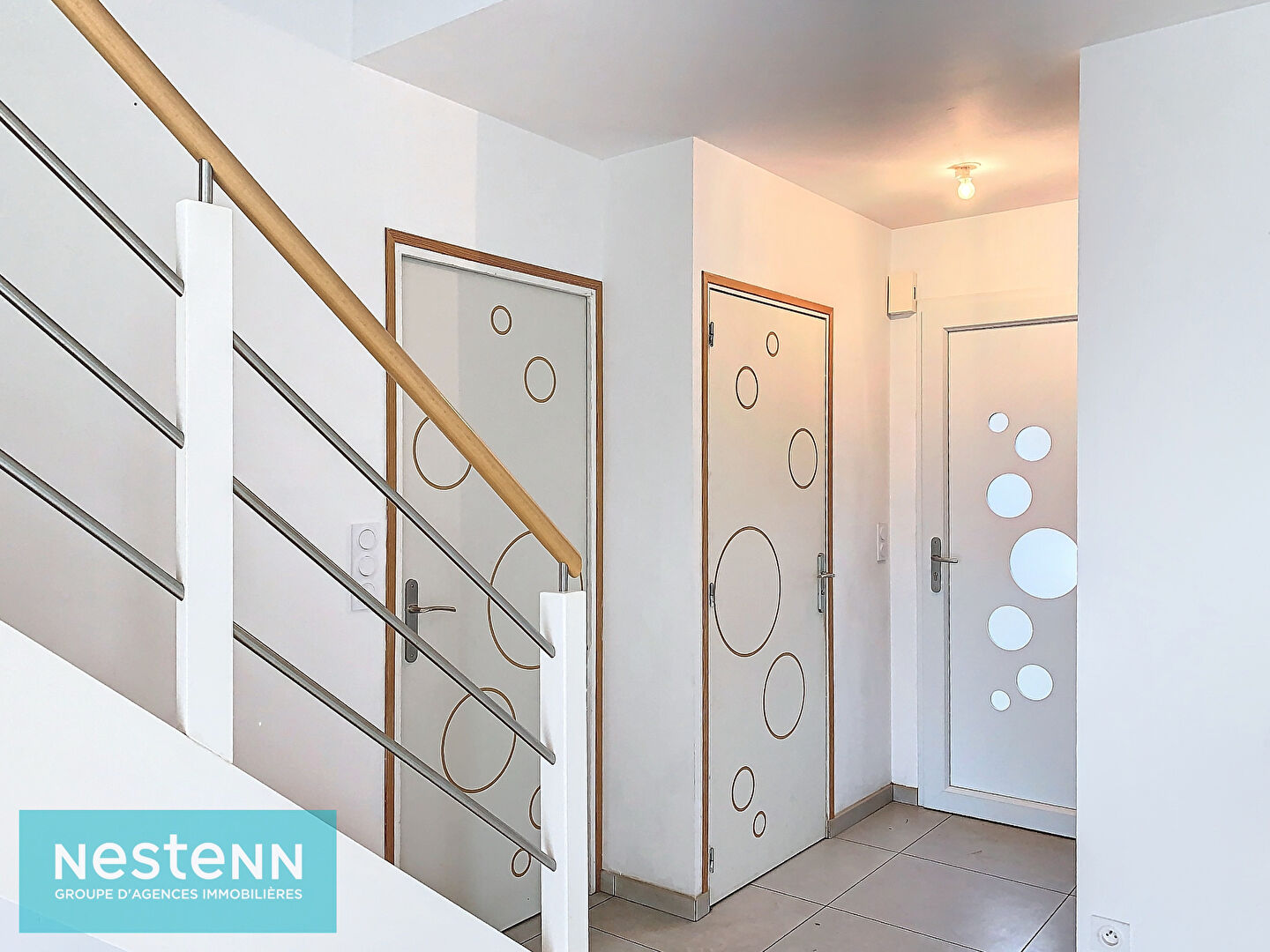 Maison plein centre Saint Donan de 120 m2, 4 chambres, beaux volumes