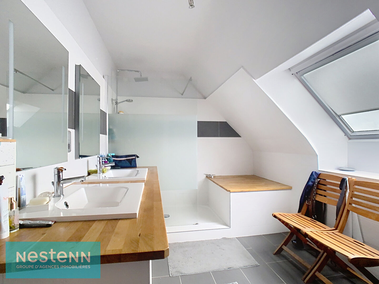 Maison Saint Brandan, côté Plaintel, 4 chambres, vie de plain pied, sur un terrain d'environ 5500 m² avec box à chevaux !