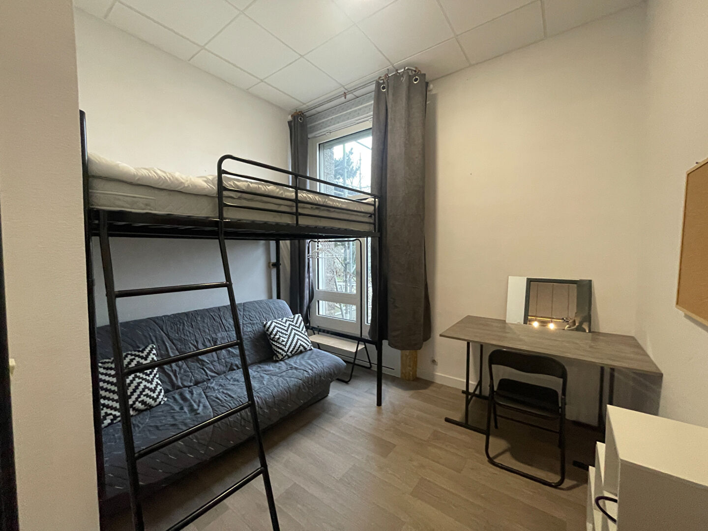 LOCATION - Appartement 2 Chambres MEUBLE - Tour d'Armor