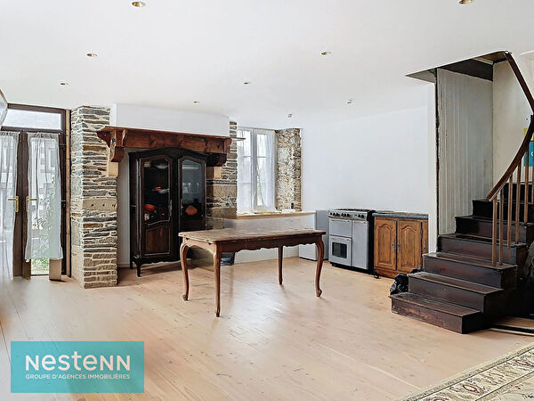 Vente par agence immobiliere à Uzel (22460)