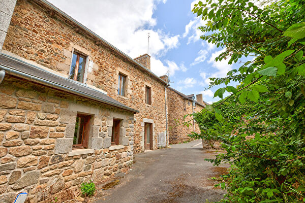 Vente par agence immobiliere à Plouagat (22170)