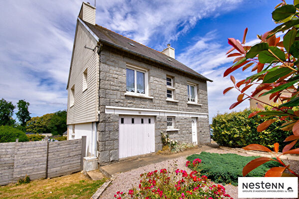 Vente par agence immobiliere à Uzel (22460)
