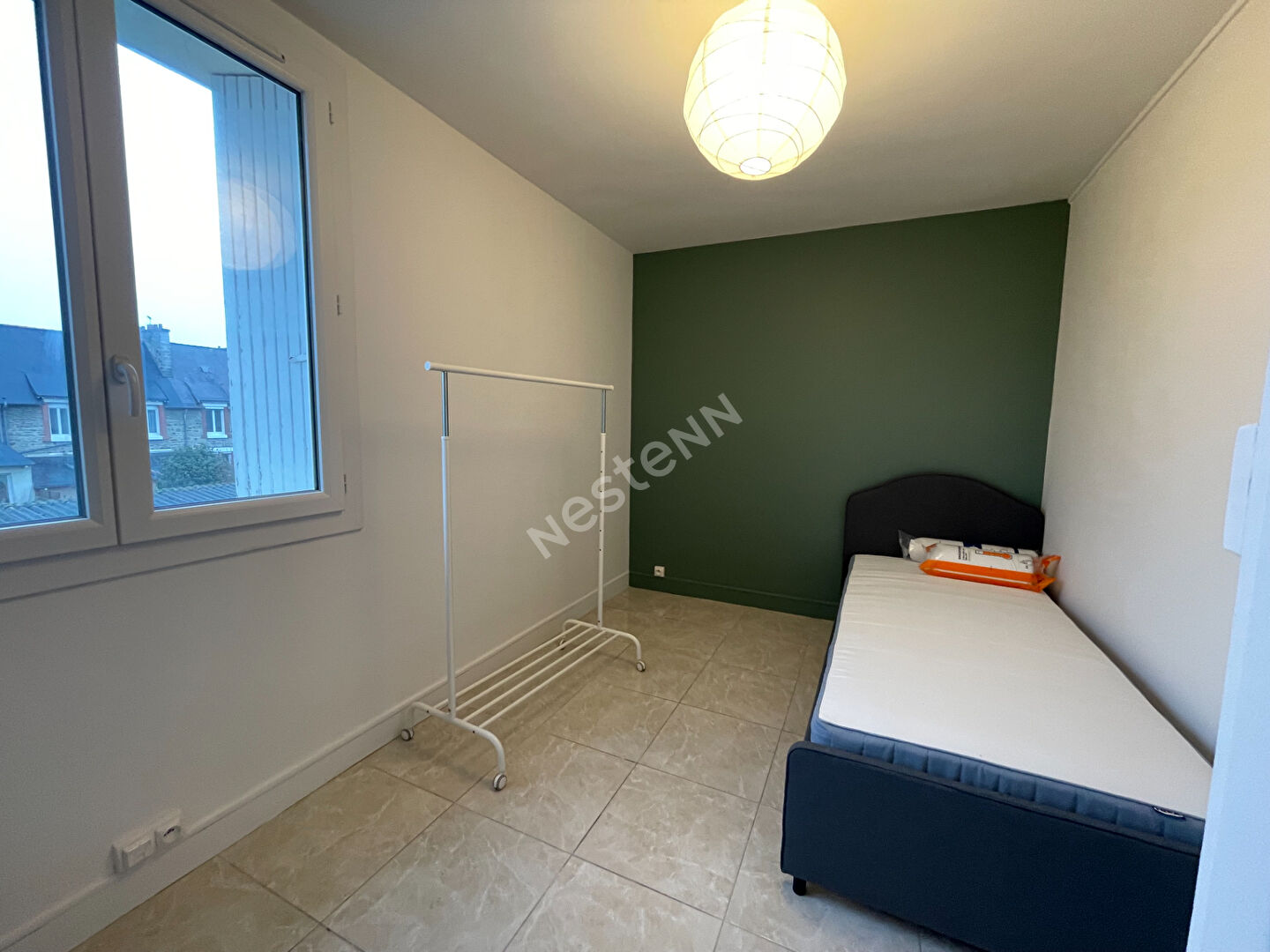 APPARTEMENT T3 MEUBLE  - RENOVE - Proche gare