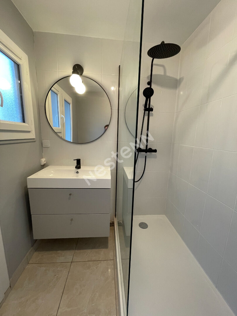 APPARTEMENT T3 MEUBLE  - RENOVE - Proche gare